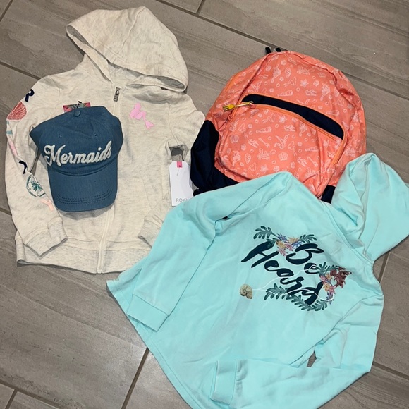 🔥 ROXY X THE LITTLE MERMAID CLOTHING BUNDLE BOX FOR GIRLS NWT 🔥 - Picture 1 of 6